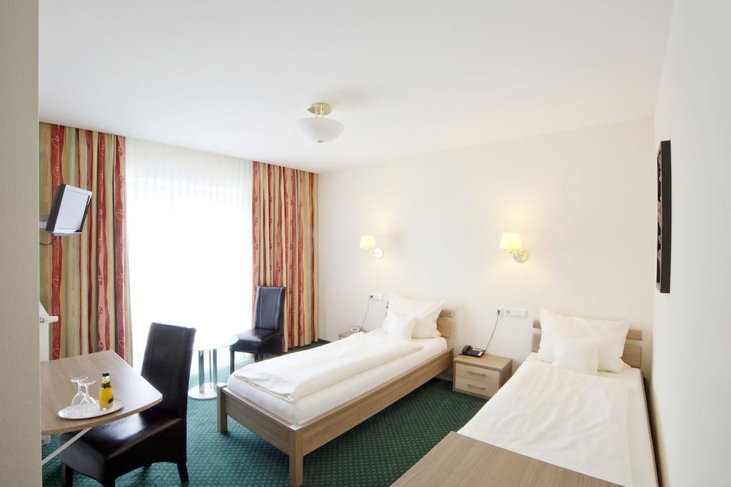 City-Hotel Friesoythe Eksteriør bilde